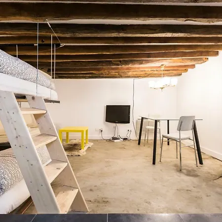 Charming 20m² Near Le Marais