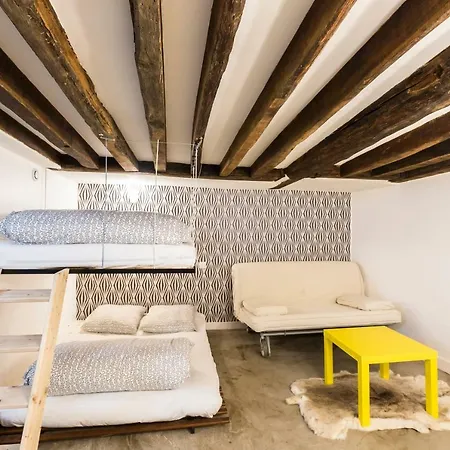 Charming 20m² Near Le Marais דירה *